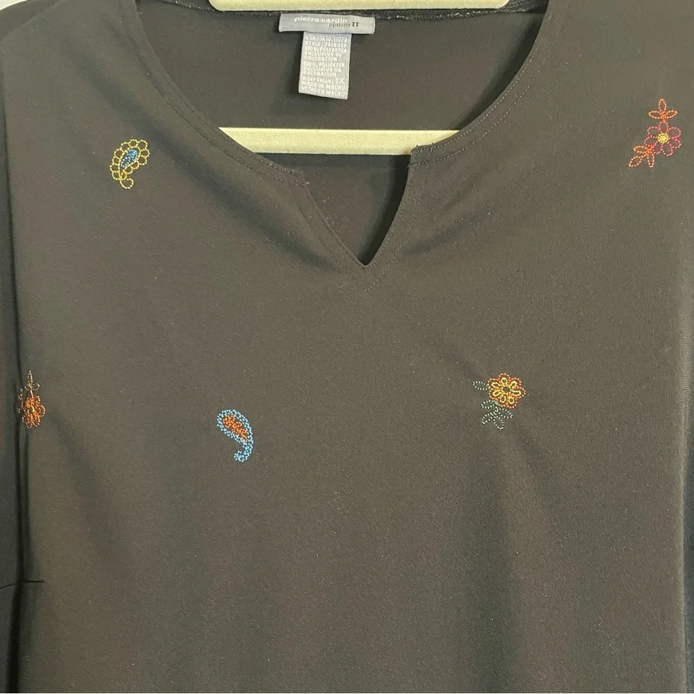 PIERRE CARDIN OPTIONS II Black Embroidered 3/4 Sleeve Pullover Blouse/Tunic S/1X - Picture 6 of 9